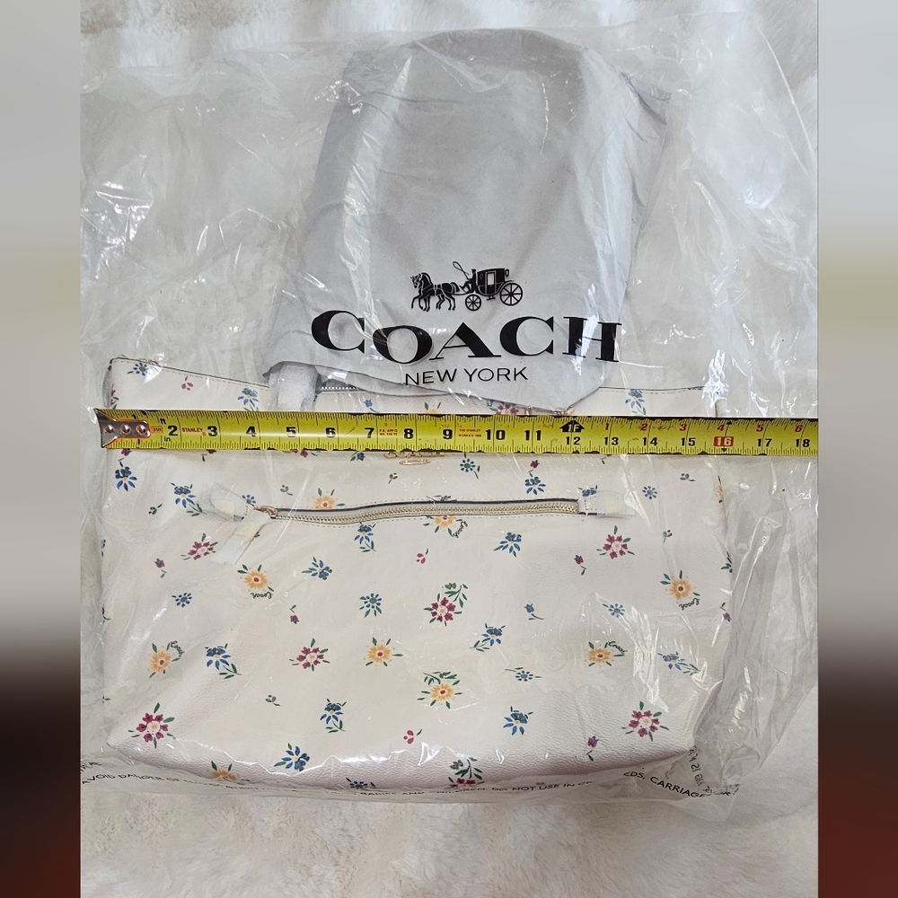 Coach Wild Meadow purse
